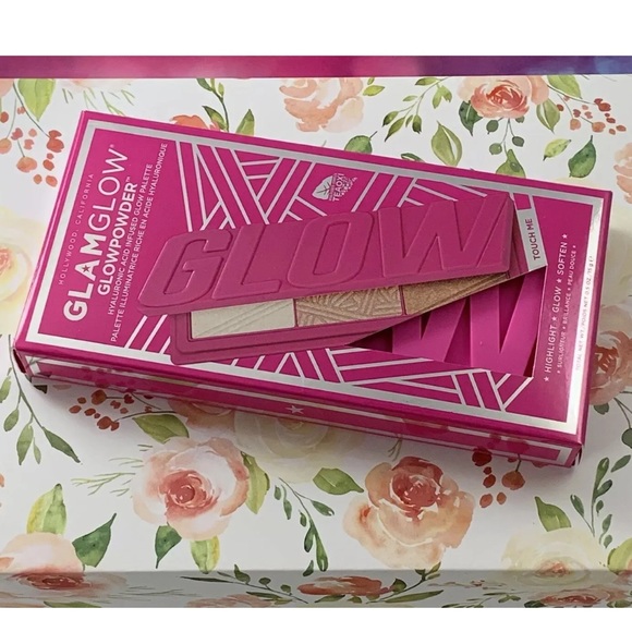 GLAMGLOW Highlighter Palette Glowpowder NEW - Picture 2 of 4